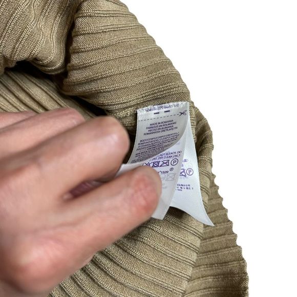 Ralph Lauren Collection Rib-Knit Wool & Silk Day Bodycon Dress - Picture 9 of 10